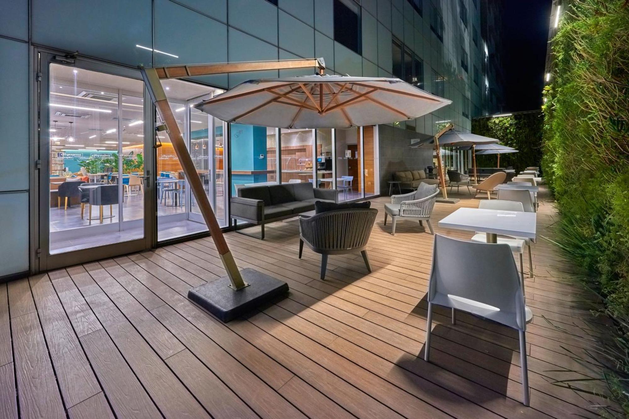 City Express Plus By Marriott Ciudad De Mexico Santa Fe Ngoại thất bức ảnh